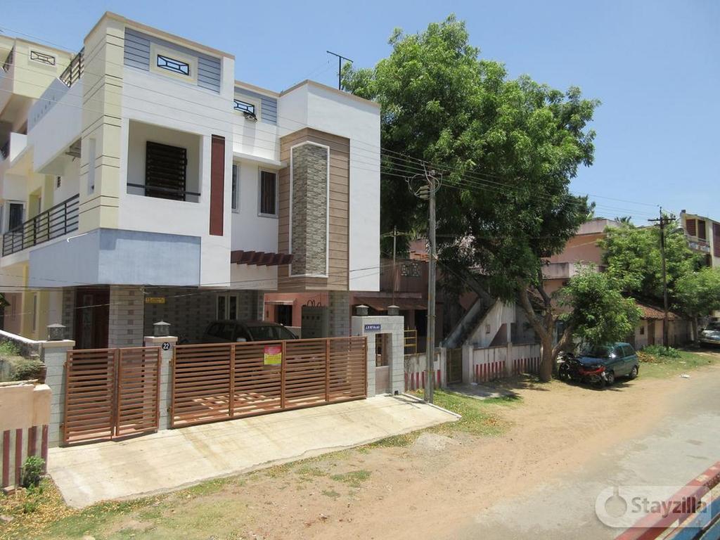 Jp Nivaas Guest House Майладутурай Екстериор снимка